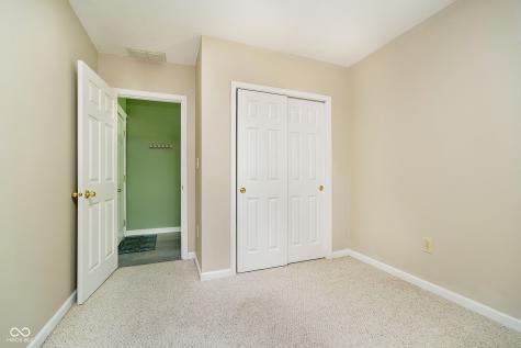 7734 Hoover Road Indianapolis IN 46260
