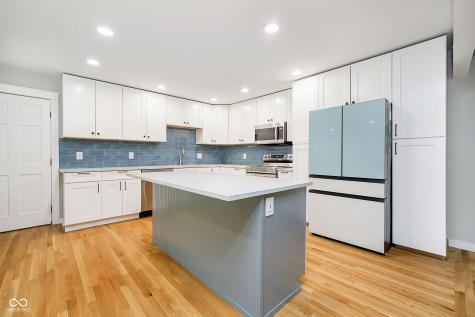 7734 Hoover Road Indianapolis IN 46260