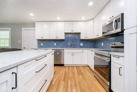 7734 Hoover Road Indianapolis IN 46260