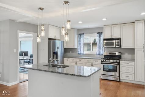 4865 Kessler Boulevard East Drive Indianapolis IN 46220