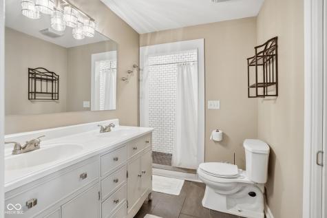 4865 Kessler Boulevard East Drive Indianapolis IN 46220