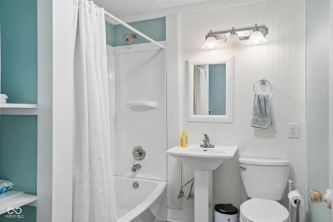 4865 Kessler Boulevard East Drive Indianapolis IN 46220