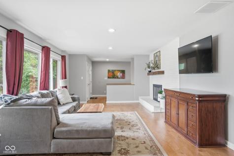 4865 Kessler Boulevard East Drive Indianapolis IN 46220