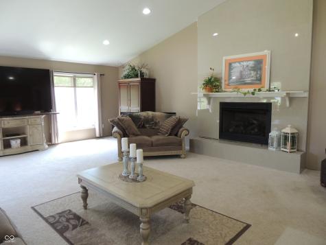 4573 E State Road 252 Franklin IN 46131