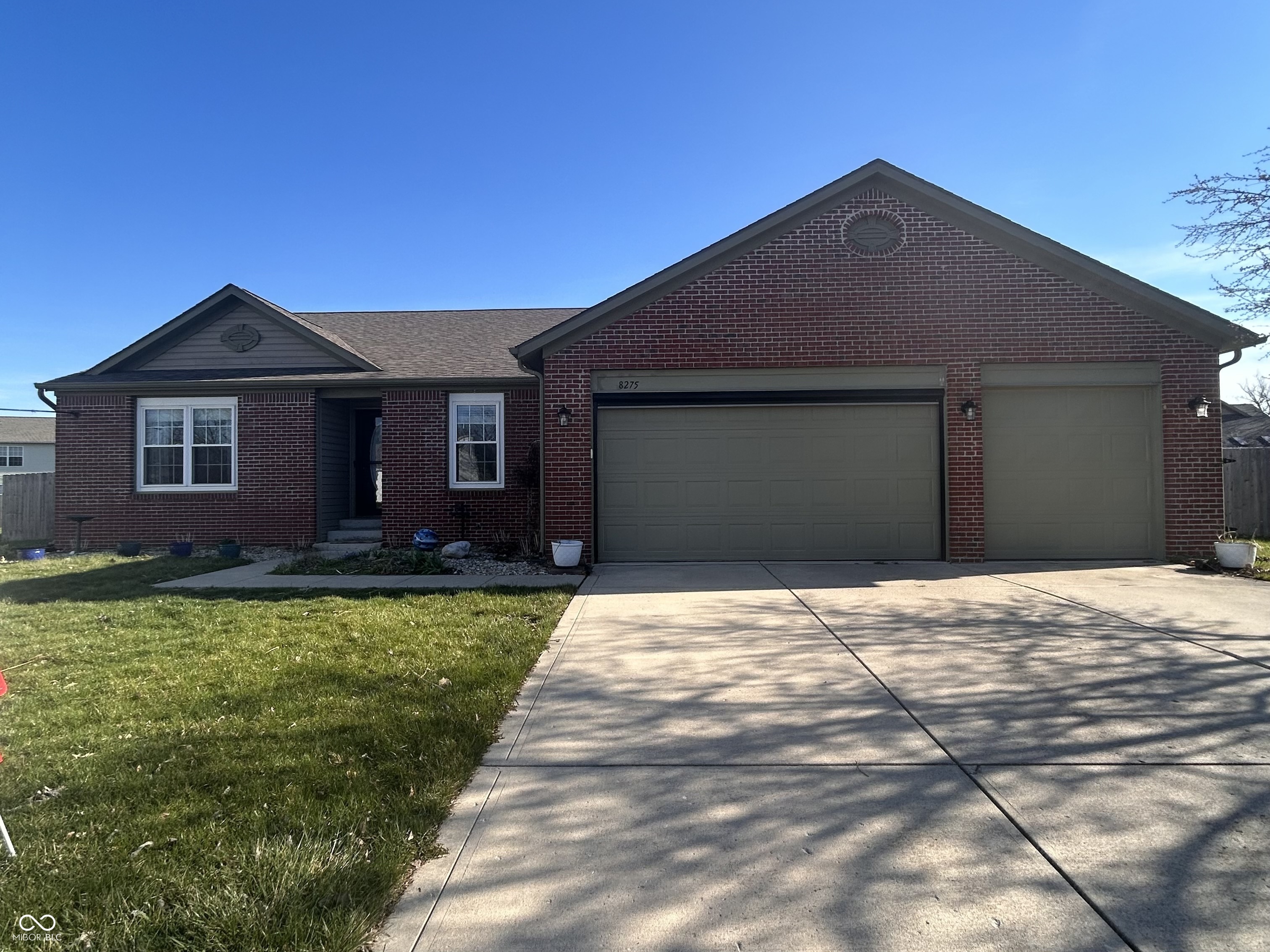 8275 Locke Circle Avon IN 46123