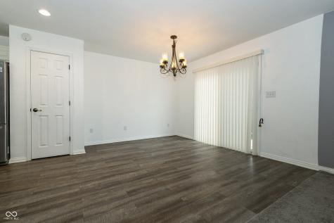 8275 Locke Circle Avon IN 46123