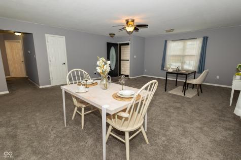 8275 Locke Circle Avon IN 46123