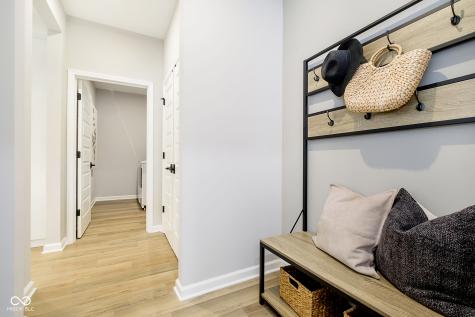8413 Leander Avenue Zionsville IN 46077