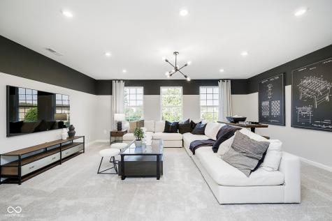 8413 Leander Avenue Zionsville IN 46077