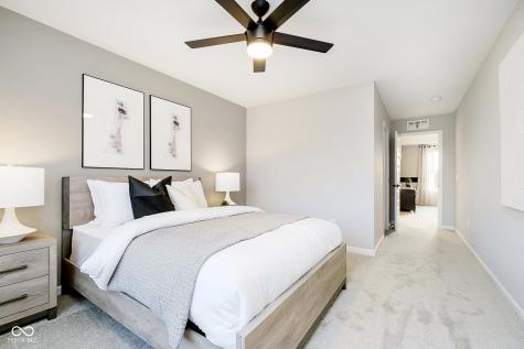 8413 Leander Avenue Zionsville IN 46077