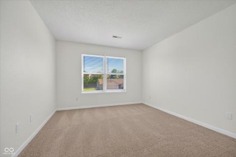 17902 Sanibel Circle Westfield IN 46062