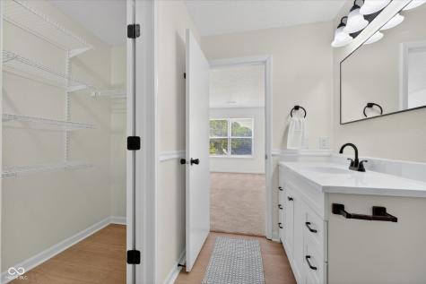 17902 Sanibel Circle Westfield IN 46062