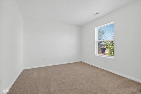 17902 Sanibel Circle Westfield IN 46062