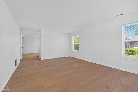 17902 Sanibel Circle Westfield IN 46062