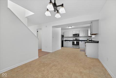 17902 Sanibel Circle Westfield IN 46062