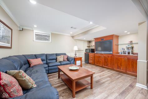 662 Morningside Drive Zionsville IN 46077