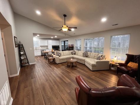 135 E Quail Wood Lane Westfield IN 46074