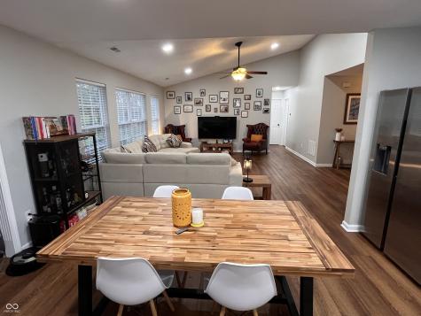 135 E Quail Wood Lane Westfield IN 46074