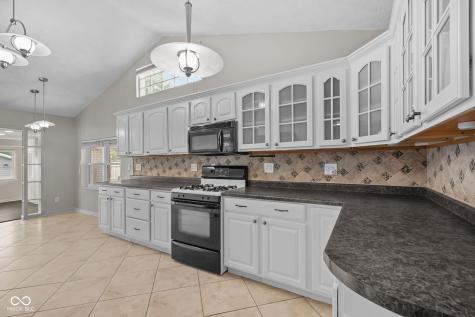 191 Suncrest Drive Greenwood IN 46143