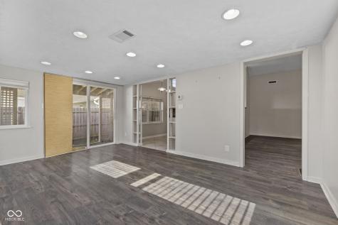 191 Suncrest Drive Greenwood IN 46143
