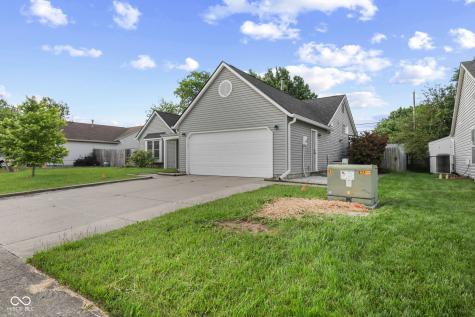 191 Suncrest Drive Greenwood IN 46143