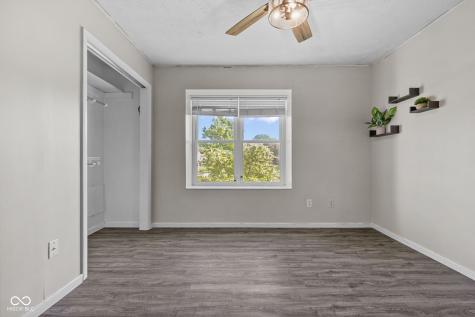 191 Suncrest Drive Greenwood IN 46143