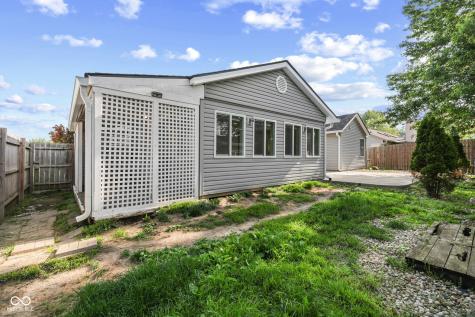 191 Suncrest Drive Greenwood IN 46143