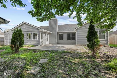 191 Suncrest Drive Greenwood IN 46143