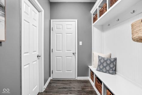 8180 Shaldon Court Zionsville IN 46077