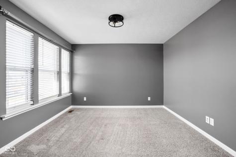 8180 Shaldon Court Zionsville IN 46077
