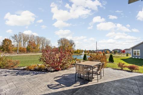 8180 Shaldon Court Zionsville IN 46077