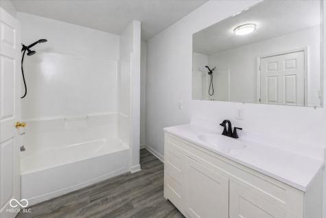724 S Worth Avenue Indianapolis IN 46241