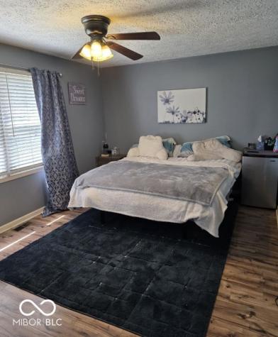 6725 Lakeknoll Drive Indianapolis IN 46220