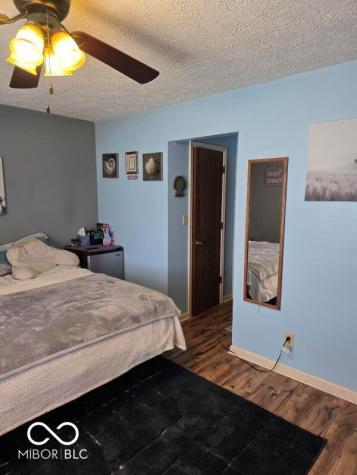 6725 Lakeknoll Drive Indianapolis IN 46220