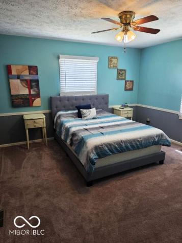 6725 Lakeknoll Drive Indianapolis IN 46220