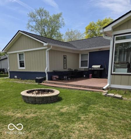 6725 Lakeknoll Drive Indianapolis IN 46220