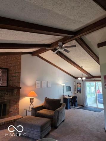 6725 Lakeknoll Drive Indianapolis IN 46220