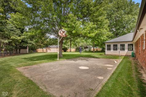 9560 E 192nd Street Noblesville IN 46060
