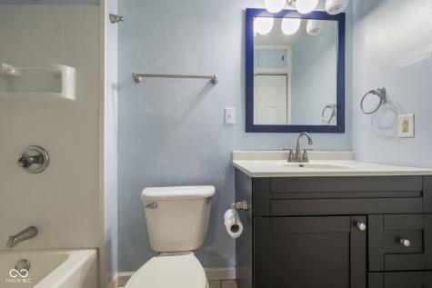 7120 N 450 E Lebanon IN 46052