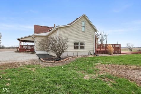 7120 N 450 E Lebanon IN 46052