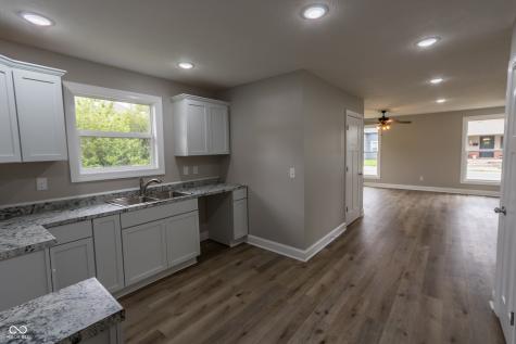 955 Graham Street Franklin IN 46131