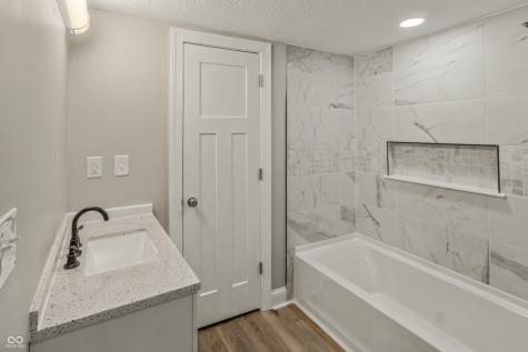 955 Graham Street Franklin IN 46131