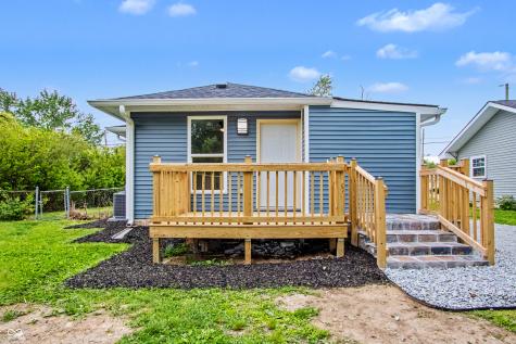 955 Graham Street Franklin IN 46131