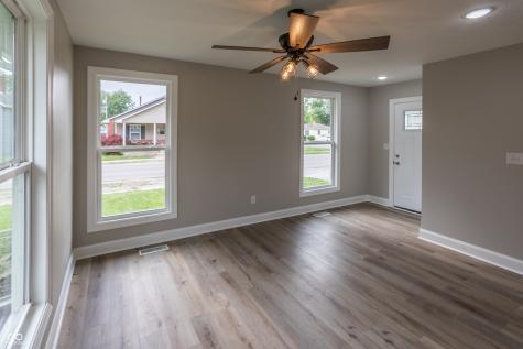 955 Graham Street Franklin IN 46131