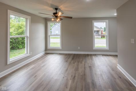 955 Graham Street Franklin IN 46131