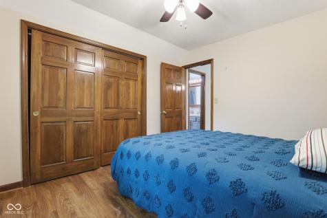 8848 Classic Circle Indianapolis IN 46217