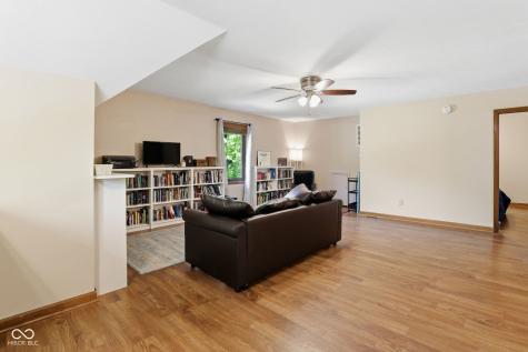 8848 Classic Circle Indianapolis IN 46217