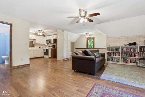 8848 Classic Circle Indianapolis IN 46217