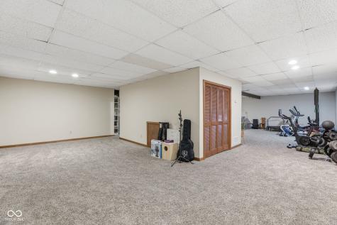 8848 Classic Circle Indianapolis IN 46217