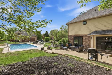 8848 Classic Circle Indianapolis IN 46217